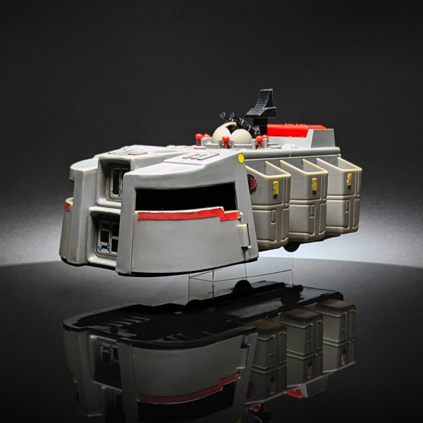 TROOP TRANSPORTER STAR WARS GHOST STANDS