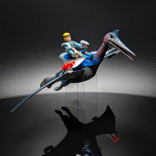DINO-RIDERS GHOST STANDS