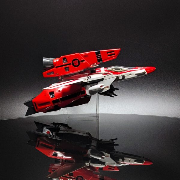 Jetfire TRANSFORMERS GHOST STANDS