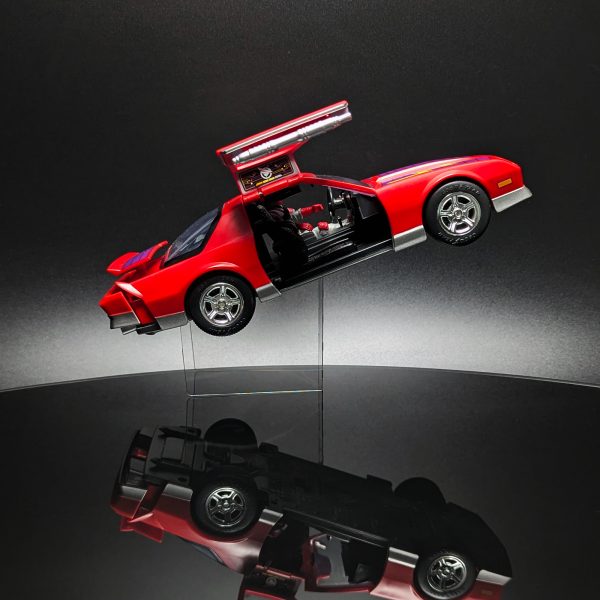 Red Gullwing Makina Labs Ramen Toys Ghost Stands