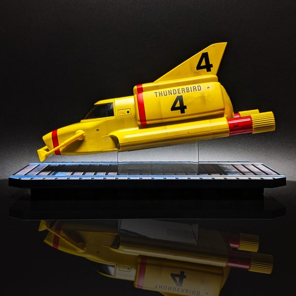 THUNDERBIRD 4 ANDERSON GHOST STAND